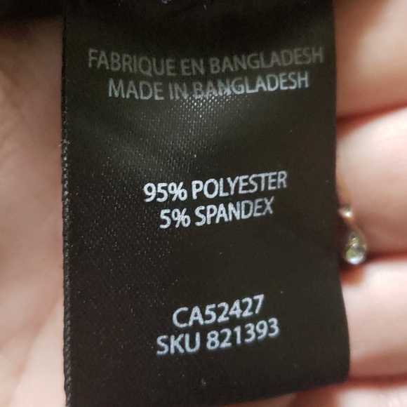 🍄2for15🍄 Gothic mesh style chest pattern. - Picture 5 of 6